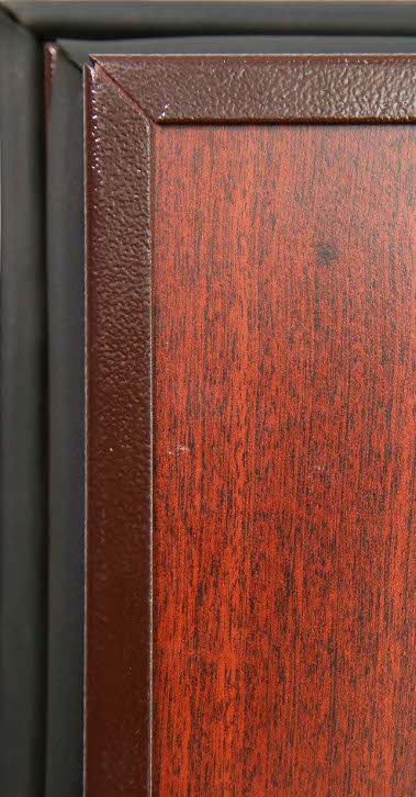 Акция на двери с тройным контуром уплотнения!