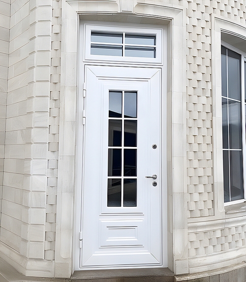 Дверь белого цвета с фрамугой Дверь белого цвета с фрамугой
