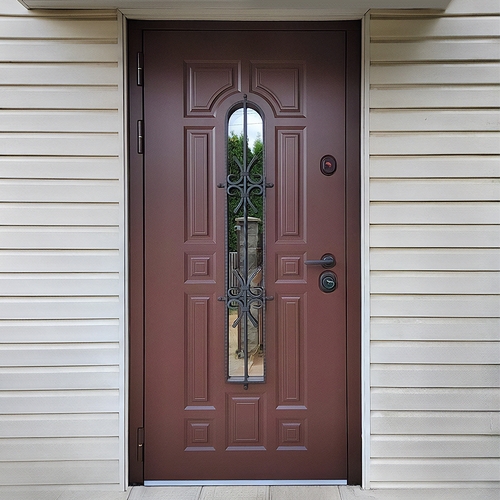 Дверь МДФ со стеклом и ковкой Дверь МДФ со стеклом и ковкой