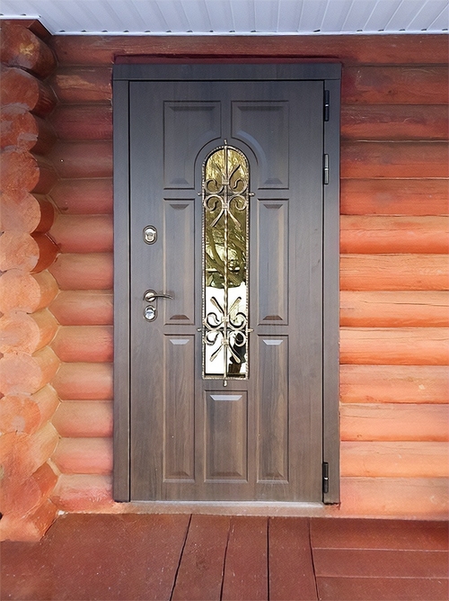 Дверь с остеклением и решеткой Дверь с остеклением и решеткой