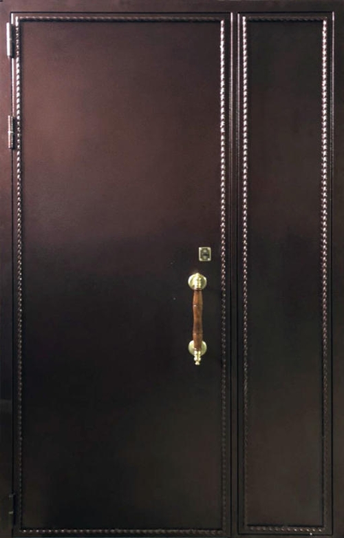 Дверь с терморазрывом внешняя сторона Дверь с терморазрывом внешняя сторона