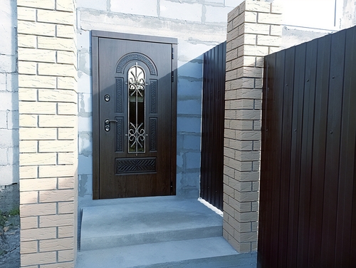 Дверь с терморазрывом Дверь с терморазрывом