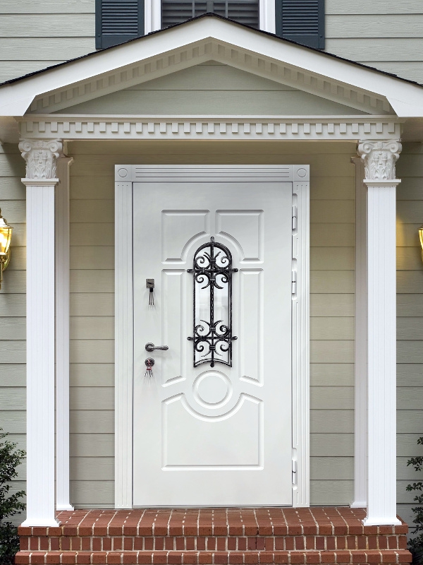 Дверь ТРМ-61 в экстерьере Дверь ТРМ-61 в экстерьере