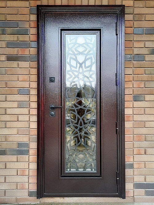 Коричневая дверь с лазерной резкой Коричневая дверь с лазерной резкой