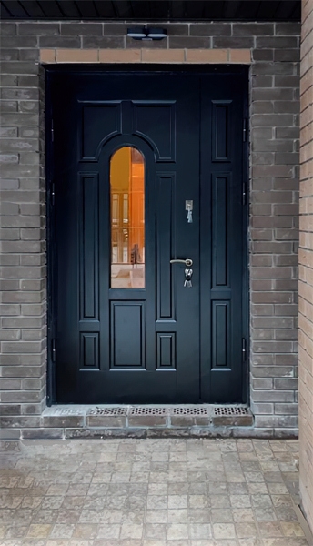 Остекленная дверь с МДФ (ул. Генерала Белобородова, 44)