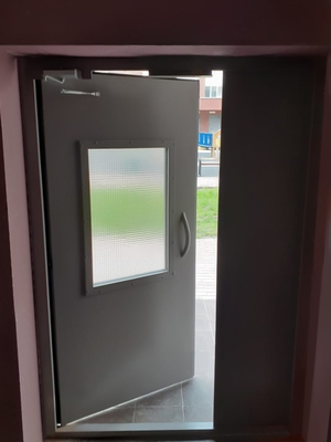 Подъездная дверь с внутренней стороны (ЖК «Квартал Лукино», г. Балашиха) Подъездная дверь с внутренней стороны (ЖК «Квартал Лукино», г. Балашиха)