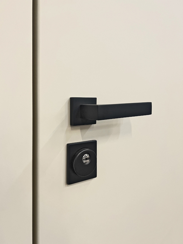 Ручка Fuaro Straight DM Ручка Fuaro Straight DM