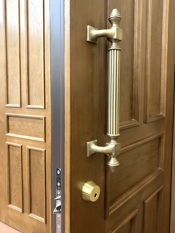 Ручка парадной двери Ручка парадной двери