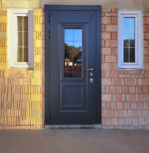 Входная остекленная дверь Входная остекленная дверь