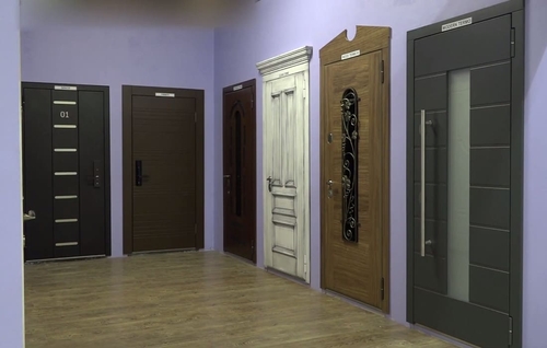 Выставка дверей премиум класса Выставка дверей премиум класса