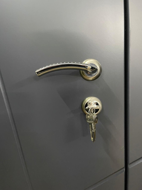Замок и ручка